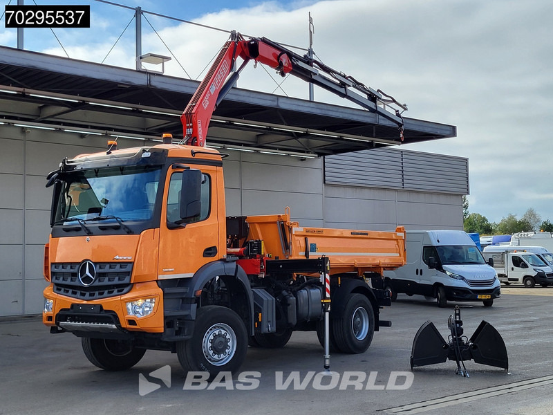 Mercedes-Benz Arocs 1835 4X4 4x4 Fassi F135AC.0.24 Crane Kran Meiller 3-Way Tipper Big-Axle - Самосвал камион, Камион с кран: снимка 3 Mercedes-Benz Arocs 1835 4X4 4x4 Fassi F135AC.0.24 Crane Kran Meiller 3-Way Tipper Big-Axle - Самосвал камион, Камион с кран: снимка 3