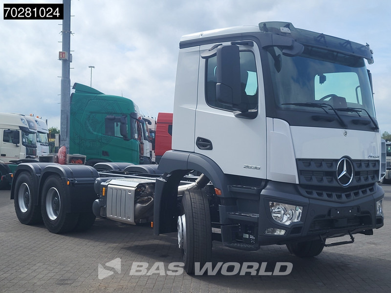 Mercedes-Benz Arocs 2636 6X4 NEW chassis Flywheel PTO Big-Axle Automatic Steelsuspension Euro 6 - Шаси кабина: снимка 3 Mercedes-Benz Arocs 2636 6X4 NEW chassis Flywheel PTO Big-Axle Automatic Steelsuspension Euro 6 - Шаси кабина: снимка 3