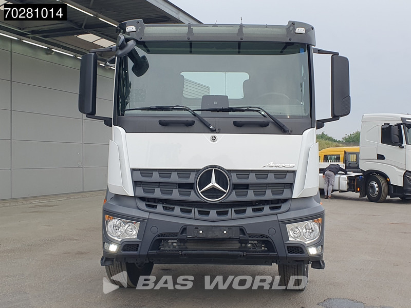 Mercedes-Benz Arocs 2640 6X4 NEW Chassis Big-Axle Automatic Euro 6 - Шаси кабина: снимка 2 Mercedes-Benz Arocs 2640 6X4 NEW Chassis Big-Axle Automatic Euro 6 - Шаси кабина: снимка 2