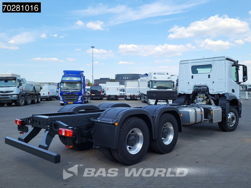 Mercedes-Benz Arocs 2640 6X4 NEW chassis PTO preparation Big-Axle Alcoa Automatic Euro 6 - Шаси кабина: снимка 5 Mercedes-Benz Arocs 2640 6X4 NEW chassis PTO preparation Big-Axle Alcoa Automatic Euro 6 - Шаси кабина: снимка 5