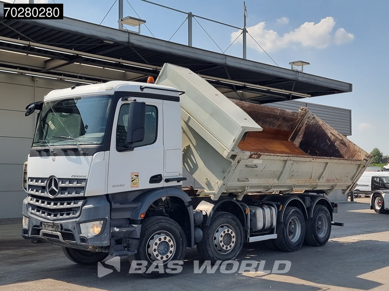 Mercedes-Benz Arocs 3240 8X4 12m3 3-Side Tipper Automatic Euro 6 - Самосвал камион: снимка 5 Mercedes-Benz Arocs 3240 8X4 12m3 3-Side Tipper Automatic Euro 6 - Самосвал камион: снимка 5