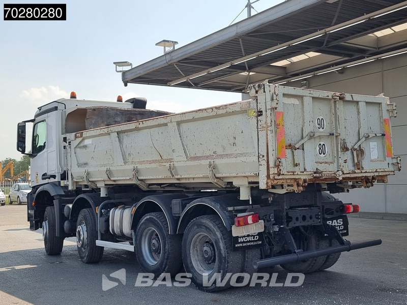 Mercedes-Benz Arocs 3240 8X4 12m3 3-Side Tipper Automatic Euro 6 - Самосвал камион: снимка 2 Mercedes-Benz Arocs 3240 8X4 12m3 3-Side Tipper Automatic Euro 6 - Самосвал камион: снимка 2