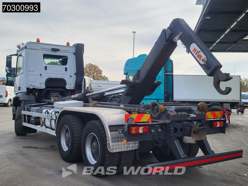 Mercedes-Benz Arocs 3342 6X4 HYVA 26-62-S Hooklift Big-Axle Automatic Euro 6 - Мултилифт с кука камион: снимка 2 Mercedes-Benz Arocs 3342 6X4 HYVA 26-62-S Hooklift Big-Axle Automatic Euro 6 - Мултилифт с кука камион: снимка 2