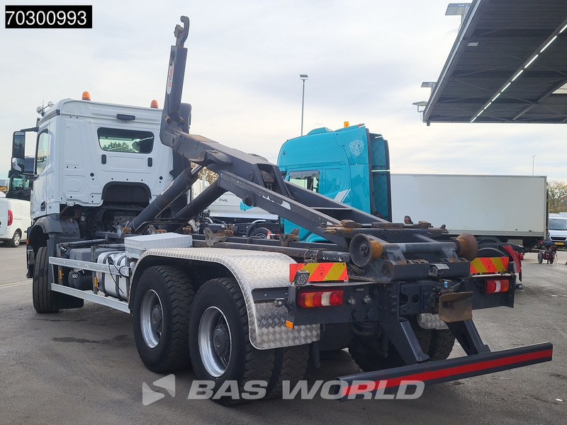 Mercedes-Benz Arocs 3342 6X4 HYVA 26-62-S Hooklift Big-Axle Automatic Euro 6 - Мултилифт с кука камион: снимка 5 Mercedes-Benz Arocs 3342 6X4 HYVA 26-62-S Hooklift Big-Axle Automatic Euro 6 - Мултилифт с кука камион: снимка 5