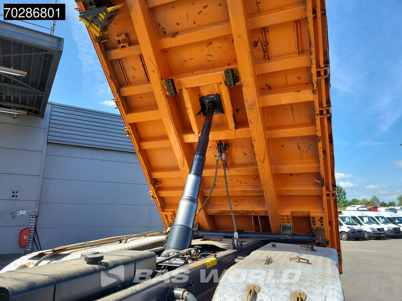 Mercedes-Benz Arocs 3345 6X6 11m3 Meiller Mixer Steelsuspension Big-Axle Euro 6 - Самосвал камион: снимка 3 Mercedes-Benz Arocs 3345 6X6 11m3 Meiller Mixer Steelsuspension Big-Axle Euro 6 - Самосвал камион: снимка 3