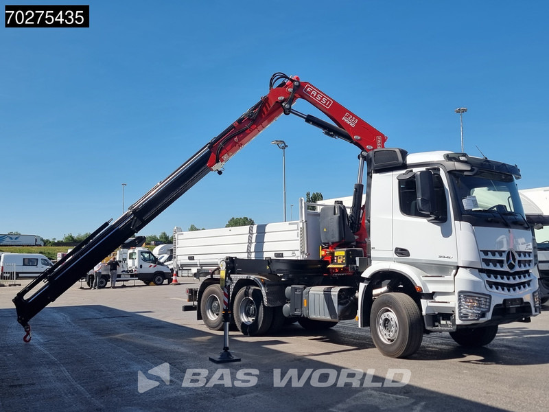 Mercedes-Benz Arocs 3348 6X4 Fassi F255A2.24 Kran Crane 9m3 3-Sided Tipper Big-Axle Euro 6 - Самосвал камион, Камион с кран: снимка 5 Mercedes-Benz Arocs 3348 6X4 Fassi F255A2.24 Kran Crane 9m3 3-Sided Tipper Big-Axle Euro 6 - Самосвал камион, Камион с кран: снимка 5