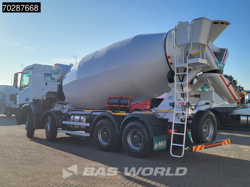 Mercedes-Benz Arocs 4142 8X4 New! 12m3 IMER Mixer Steelsuspension Automatic Big-Axle Euro 6 - Бетоновоз: снимка 2 Mercedes-Benz Arocs 4142 8X4 New! 12m3 IMER Mixer Steelsuspension Automatic Big-Axle Euro 6 - Бетоновоз: снимка 2