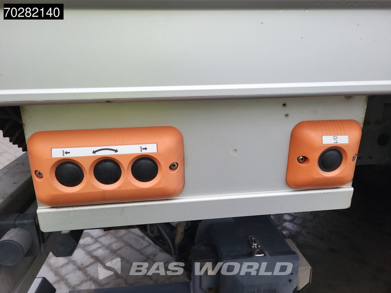 Лизинг на Mercedes-Benz Atego 1524 Atego 4X2 16tons Thermo King T-1200R Cooler Automatic 1500kg Ladebordwand Mercedes-Benz Atego 1524 Atego 4X2 16tons Thermo King T-1200R Cooler Automatic 1500kg Ladebordwand: снимка 20 Лизинг на Mercedes-Benz Atego 1524 Atego 4X2 16tons Thermo King T-1200R Cooler Automatic 1500kg Ladebordwand Mercedes-Benz Atego 1524 Atego 4X2 16tons Thermo King T-1200R Cooler Automatic 1500kg Ladebordwand: снимка 20