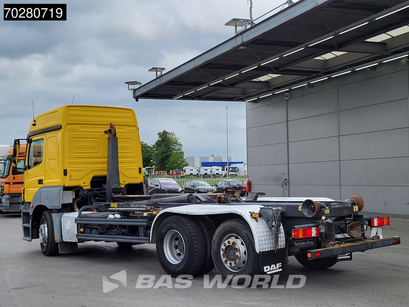 Mercedes-Benz Axor 2543 6X2 Meiller RK 20.70 hooklift Manual Retarder Liftachse Euro 5 - Мултилифт с кука камион: снимка 2 Mercedes-Benz Axor 2543 6X2 Meiller RK 20.70 hooklift Manual Retarder Liftachse Euro 5 - Мултилифт с кука камион: снимка 2
