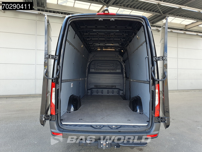 Mercedes-Benz Sprinter 317 CDI Automaat 170PK 3,5t Trekhaak L3H2 Airco Camera Parkeersensoren MBUX CarPlay Euro6 L3 15m3 A/C Towbar - Товарен бус: снимка 3 Mercedes-Benz Sprinter 317 CDI Automaat 170PK 3,5t Trekhaak L3H2 Airco Camera Parkeersensoren MBUX CarPlay Euro6 L3 15m3 A/C Towbar - Товарен бус: снимка 3
