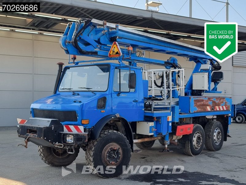 Mercedes-Benz Unimog 6X6 Unimog Engin EGI TP 226 hubarbeitsbühne Manual Euro 2 - Камион с кран: снимка 1 Mercedes-Benz Unimog 6X6 Unimog Engin EGI TP 226 hubarbeitsbühne Manual Euro 2 - Камион с кран: снимка 1