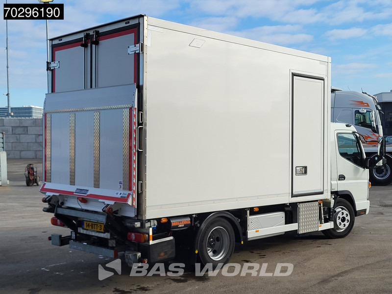 Mitsubishi 7C18 Mitsubishi 4X2 100% Electric NL-Truck Carrier Vatna 400 H cooler Ladebordwand Navi Automatic - Рефрижератор камион, Eлектрически камион: снимка 5 Mitsubishi 7C18 Mitsubishi 4X2 100% Electric NL-Truck Carrier Vatna 400 H cooler Ladebordwand Navi Automatic - Рефрижератор камион, Eлектрически камион: снимка 5
