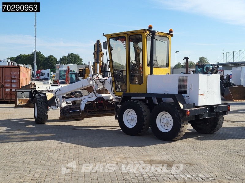 O & K F106 ENGINE PROBLEMS - NOT DRIVABLE - Грейдер: снимка 2 O & K F106 ENGINE PROBLEMS - NOT DRIVABLE - Грейдер: снимка 2