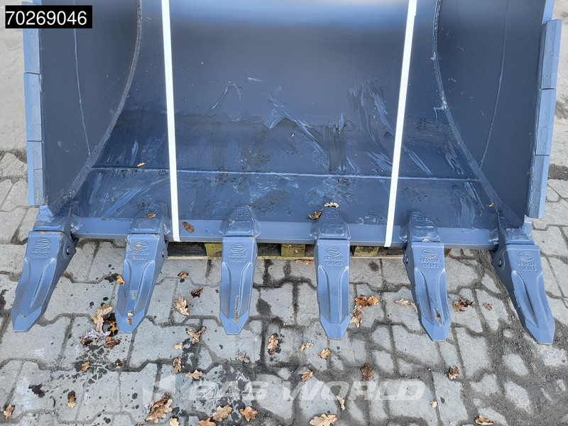 Нови Прикачен инвентар Strickland S70 1.2 M3 - 1.5M WIDE: снимка 7 Нови Прикачен инвентар Strickland S70 1.2 M3 - 1.5M WIDE: снимка 7