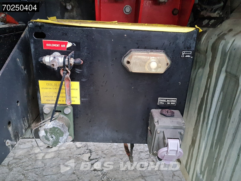 Пожарна кола Renault CCFS 6000 4X4 Renault Thomas Sides 6000 Ltr 4x4 Euro 5: снимка 16