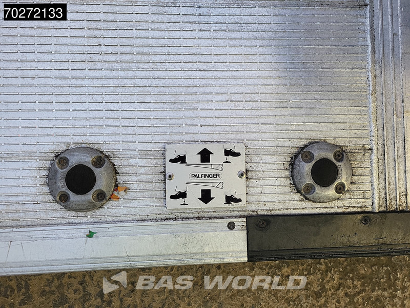Камион с брезент Renault D 240 4X2 12t Ladebordwand ACC Euro 6: снимка 11
