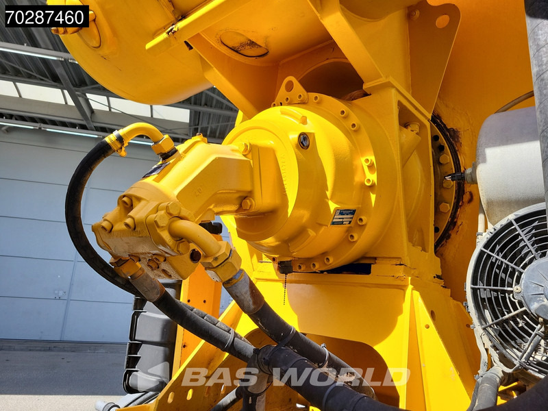 Бетоновоз Scania P410 8X4 9m3 Liebherr mixer 3-Pedals Steering axle Big-Axle Euro 6: снимка 14