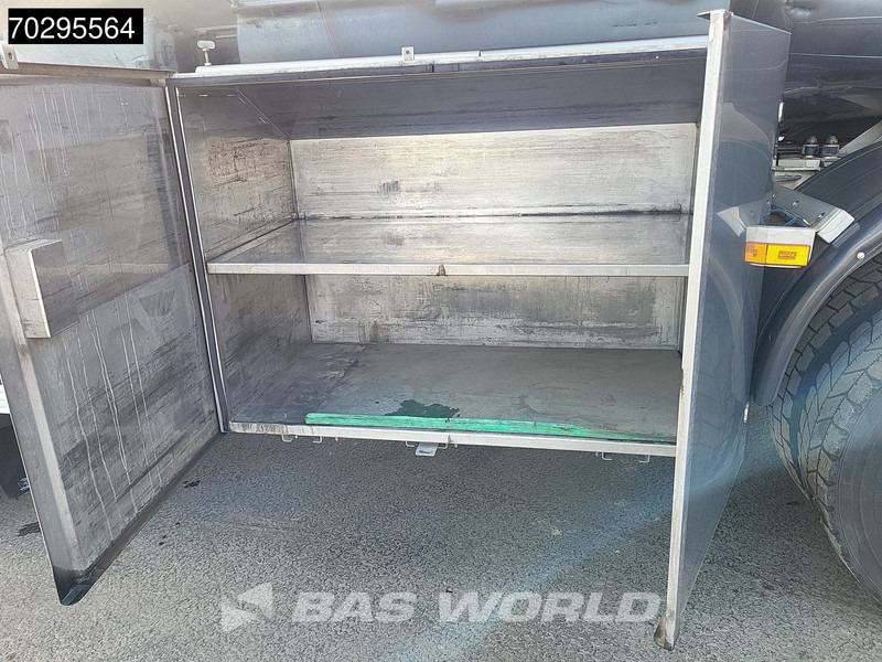 Лизинг на Scania P410 P 6X2 16000 Liter Milk Tank Retarder Lift+Steering axle Euro 6 Scania P410 P 6X2 16000 Liter Milk Tank Retarder Lift+Steering axle Euro 6: снимка 15 Лизинг на Scania P410 P 6X2 16000 Liter Milk Tank Retarder Lift+Steering axle Euro 6 Scania P410 P 6X2 16000 Liter Milk Tank Retarder Lift+Steering axle Euro 6: снимка 15