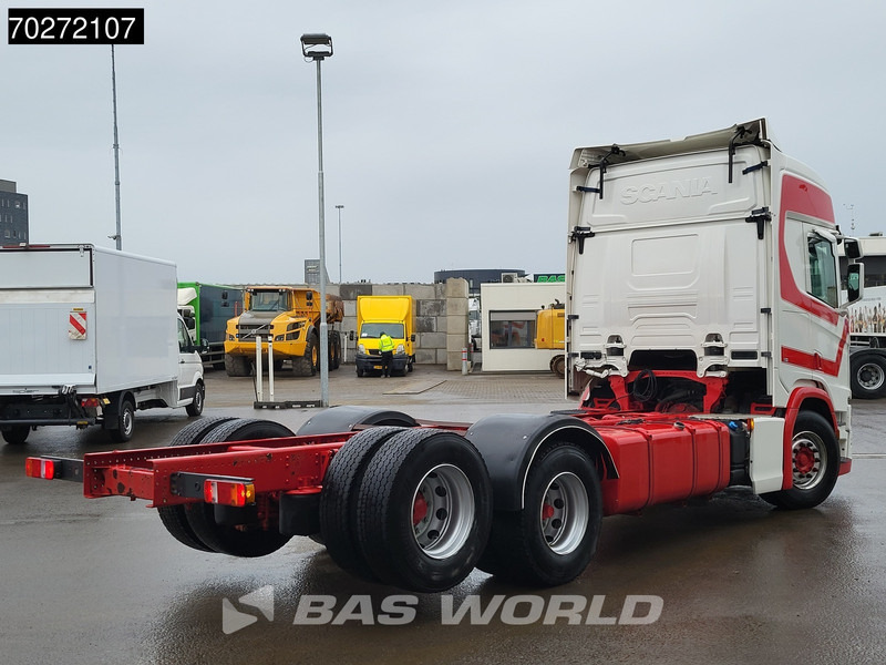Scania R500 6X2 Chassis Retarder ACC Navi Liftachse Automatic Euro 6 - Шаси кабина: снимка 5 Scania R500 6X2 Chassis Retarder ACC Navi Liftachse Automatic Euro 6 - Шаси кабина: снимка 5