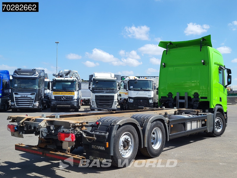 Scania R500 6X2 Retarder LED ACC Euro 6 - Контейнеровоз/ Сменна каросерия камион: снимка 5 Scania R500 6X2 Retarder LED ACC Euro 6 - Контейнеровоз/ Сменна каросерия камион: снимка 5