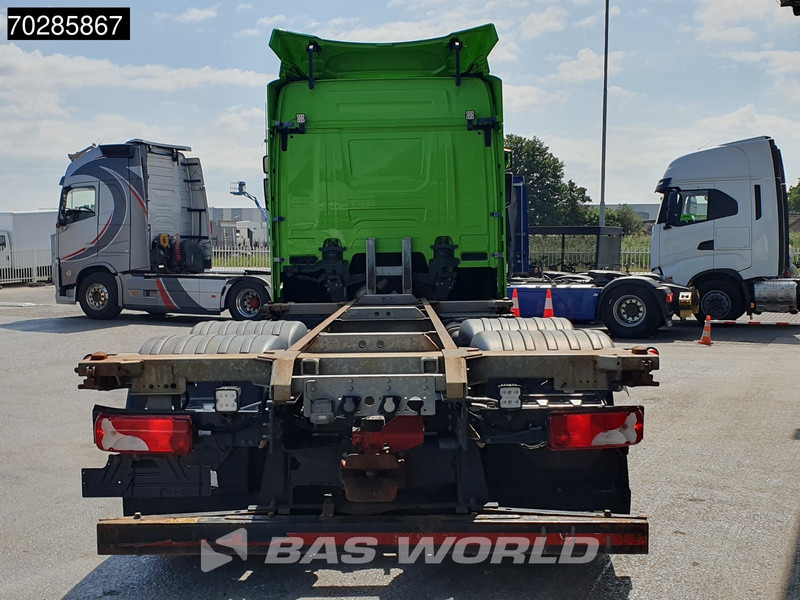 Scania R520 R 6X2 BDF Retarder Lift-axle Automatic LED ACC Euro 6 - Контейнеровоз/ Сменна каросерия камион: снимка 3 Scania R520 R 6X2 BDF Retarder Lift-axle Automatic LED ACC Euro 6 - Контейнеровоз/ Сменна каросерия камион: снимка 3