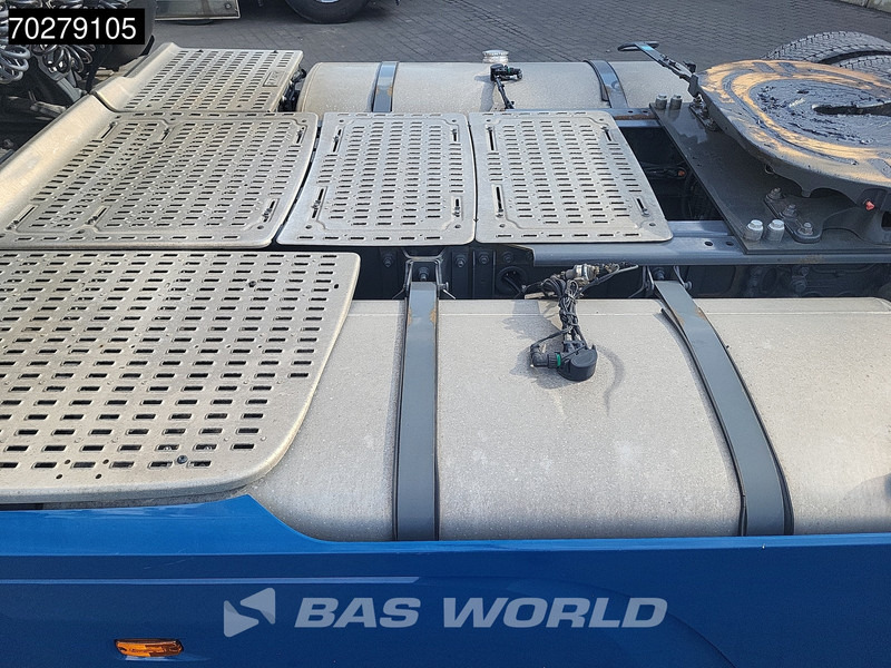 DAF XF 450 4X2 NL-Truck 2x Tanks Standklima - Влекач: снимка 5 DAF XF 450 4X2 NL-Truck 2x Tanks Standklima - Влекач: снимка 5