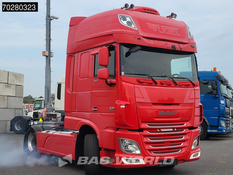 DAF XF 460 4X2 ENGINE PROBLEM! SSC Retarder 2xTanks Standklima ACC Euro 6 - Влекач: снимка 3 DAF XF 460 4X2 ENGINE PROBLEM! SSC Retarder 2xTanks Standklima ACC Euro 6 - Влекач: снимка 3