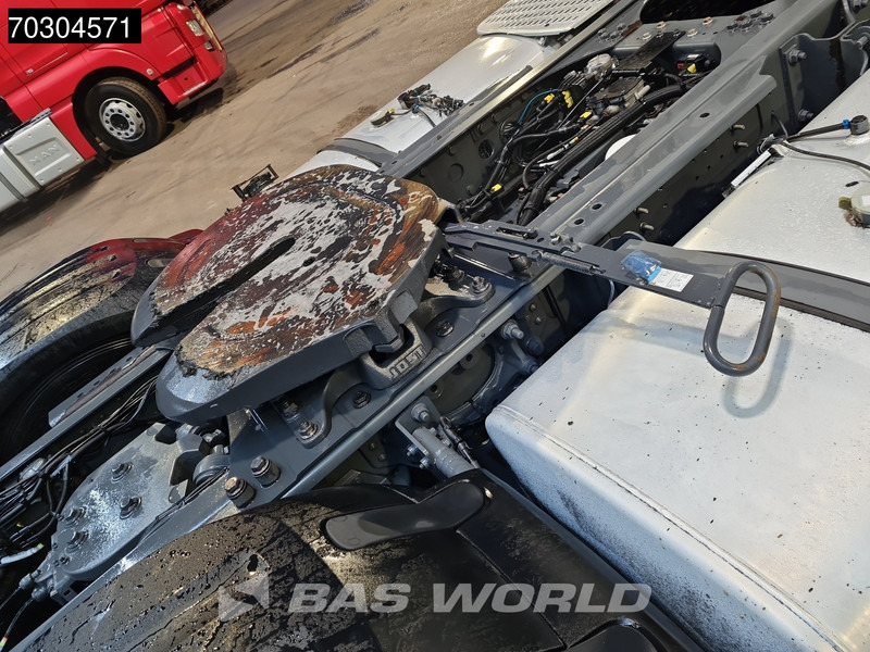 Влекач DAF XF 480 4X2 SC Mega 2x Tanks: снимка 14