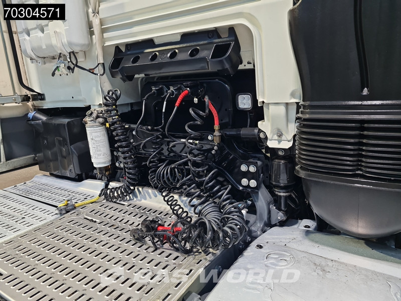 Влекач DAF XF 480 4X2 SC Mega 2x Tanks: снимка 12