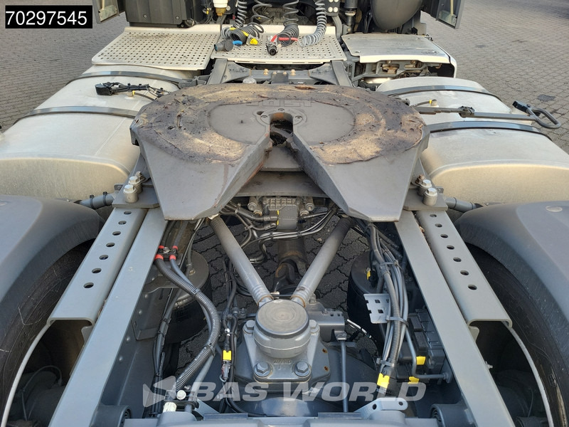 Лизинг на DAF XF 480 4X2 SSC 2xTanks ACC Euro 6 DAF XF 480 4X2 SSC 2xTanks ACC Euro 6: снимка 13 Лизинг на DAF XF 480 4X2 SSC 2xTanks ACC Euro 6 DAF XF 480 4X2 SSC 2xTanks ACC Euro 6: снимка 13