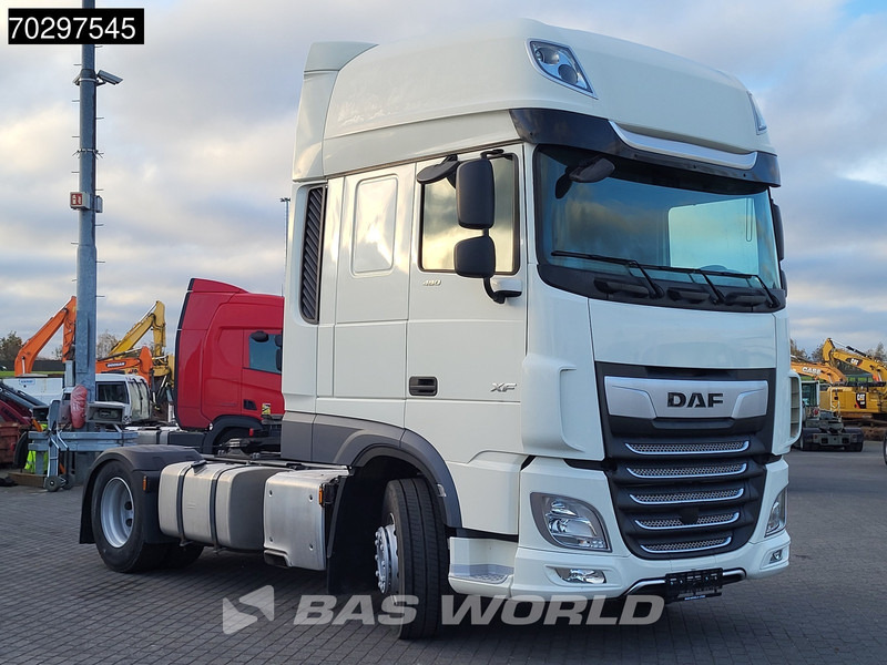 DAF XF 480 4X2 SSC 2xTanks ACC Euro 6 - Влекач: снимка 3 DAF XF 480 4X2 SSC 2xTanks ACC Euro 6 - Влекач: снимка 3