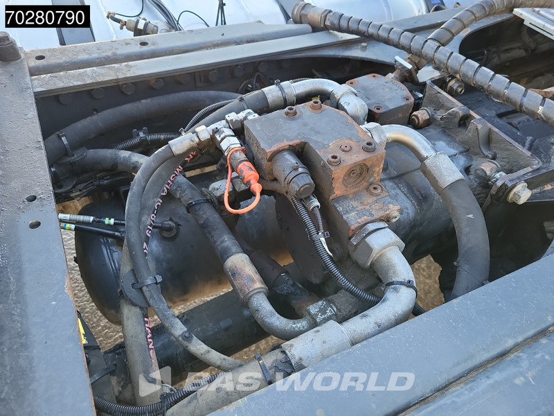 Влекач DAF XF 480 4X4 ComfortCab 4x4 PXP Hydraulik: снимка 14