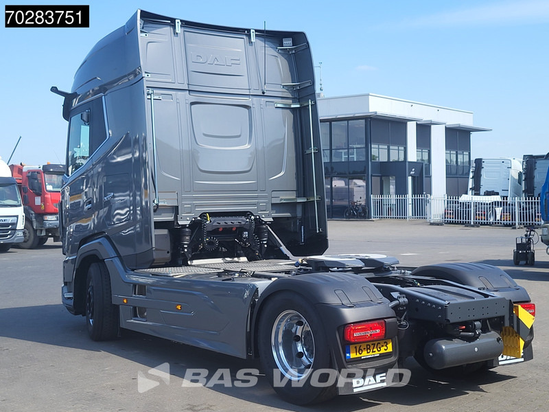 DAF XG+ 530 1324 4X2 NEW! NL-Truck '24 Retarder 2x Tanks Alcoa's Standklima ACC SmartTacho2 - Влекач: снимка 2 DAF XG+ 530 1324 4X2 NEW! NL-Truck '24 Retarder 2x Tanks Alcoa's Standklima ACC SmartTacho2 - Влекач: снимка 2