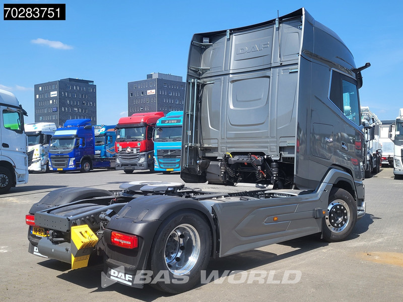 DAF XG+ 530 1324 4X2 NEW! NL-Truck '24 Retarder 2x Tanks Alcoa's Standklima ACC SmartTacho2 - Влекач: снимка 5 DAF XG+ 530 1324 4X2 NEW! NL-Truck '24 Retarder 2x Tanks Alcoa's Standklima ACC SmartTacho2 - Влекач: снимка 5