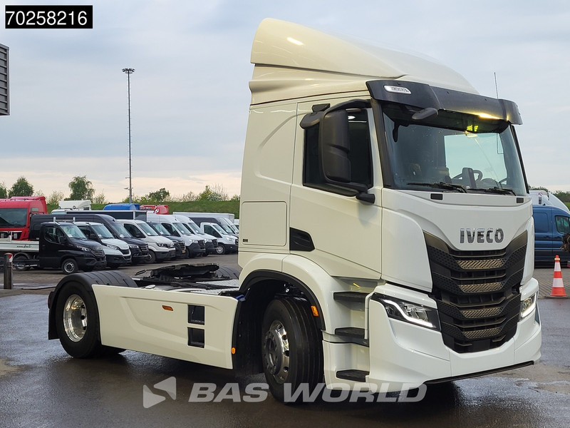 Iveco S-Way 340 4X2 NEW! ActiveTime Alcoa's ACC LED - Влекач: снимка 3 Iveco S-Way 340 4X2 NEW! ActiveTime Alcoa's ACC LED - Влекач: снимка 3