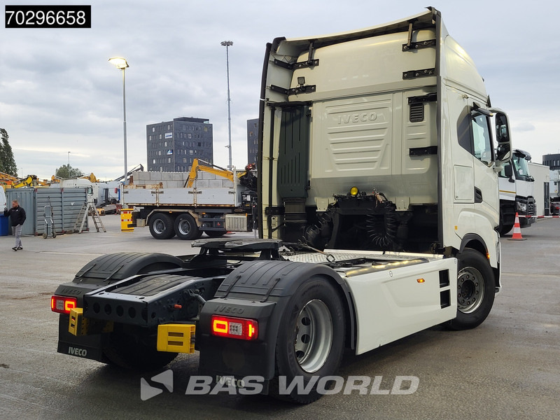 Iveco S-Way 460 4X2 90% Tyres! ACC Navi Euro 6 - Влекач: снимка 5 Iveco S-Way 460 4X2 90% Tyres! ACC Navi Euro 6 - Влекач: снимка 5