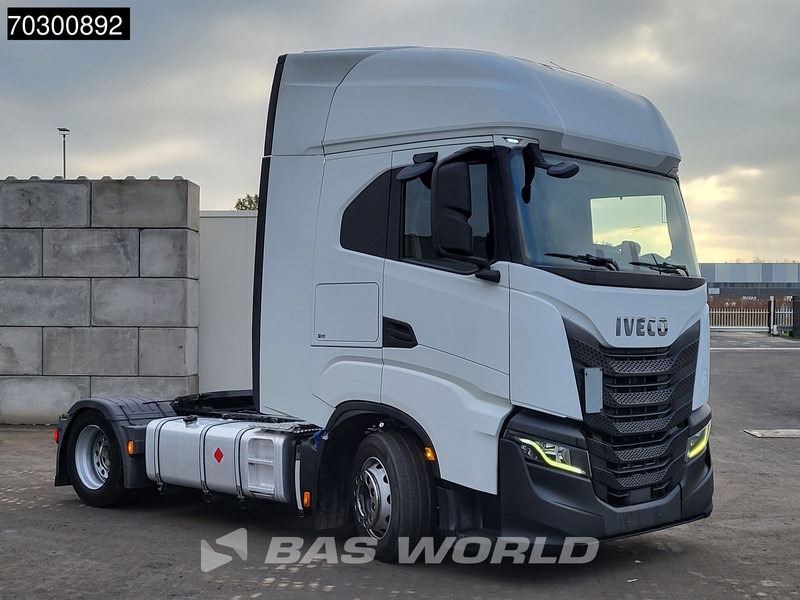 Iveco S-Way 460 S-Way 4X2 Mega Retarder 2xTanks - Влекач: снимка 3 Iveco S-Way 460 S-Way 4X2 Mega Retarder 2xTanks - Влекач: снимка 3