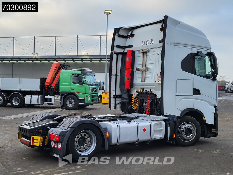 Iveco S-Way 460 S-Way 4X2 Mega Retarder 2xTanks - Влекач: снимка 5 Iveco S-Way 460 S-Way 4X2 Mega Retarder 2xTanks - Влекач: снимка 5