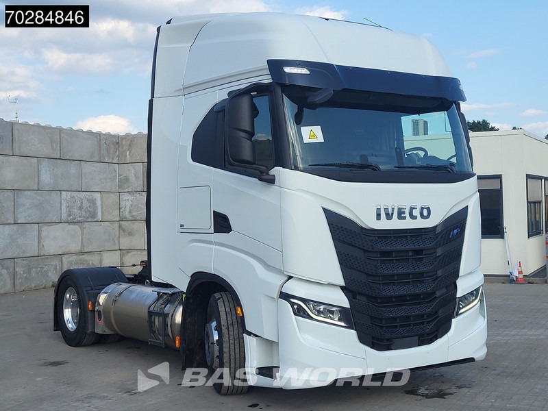 Iveco S-Way 460 S-Way 4X2 Retarder 2x LNG Tanks Navi ACC Alcoa's - Влекач: снимка 3 Iveco S-Way 460 S-Way 4X2 Retarder 2x LNG Tanks Navi ACC Alcoa's - Влекач: снимка 3