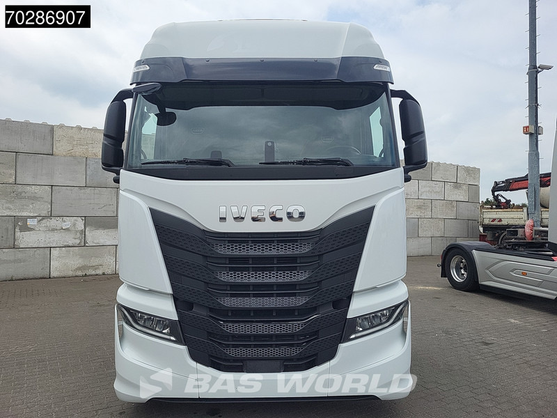 Влекач Iveco S-Way 480 4X2 Mega Retarder Standklima 2xTanks Navi ACC LED Euro 6: снимка 6