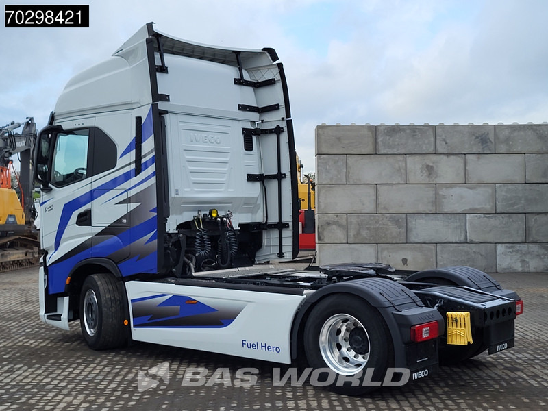 Iveco S-Way 490 4X2 Retarder 2x Tanks Standklima Led Euro 6 - Влекач: снимка 2 Iveco S-Way 490 4X2 Retarder 2x Tanks Standklima Led Euro 6 - Влекач: снимка 2
