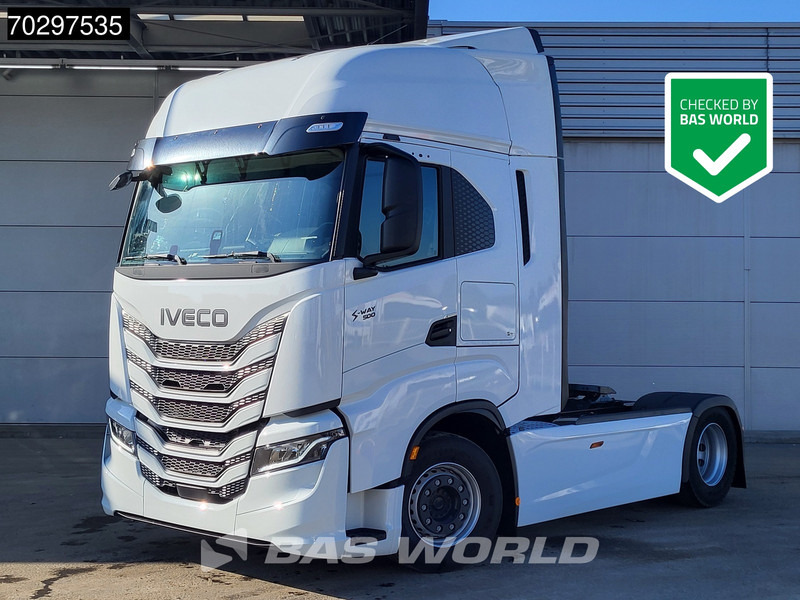 Iveco S-Way 500 4X2 NEW! 2xTanks Standklima ACC LED Euro 6 - Влекач: снимка 1 Iveco S-Way 500 4X2 NEW! 2xTanks Standklima ACC LED Euro 6 - Влекач: снимка 1