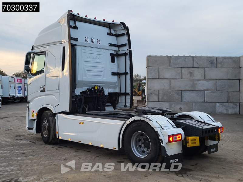Iveco S-Way 510 S-Way 4X2 Retarder 2x Tanks Full-Air - Влекач: снимка 2 Iveco S-Way 510 S-Way 4X2 Retarder 2x Tanks Full-Air - Влекач: снимка 2