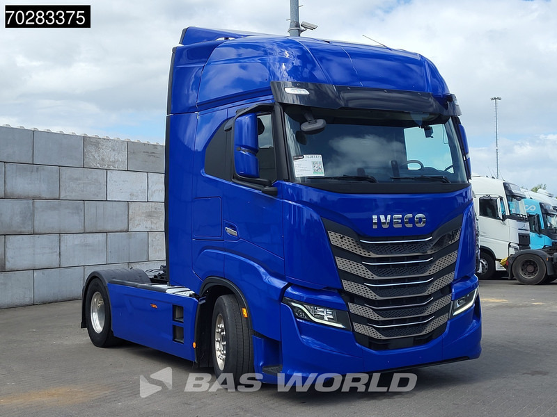 Iveco S-Way 530 4X2 Retarder Standklima ACC Navi Alcoa's - Влекач: снимка 3 Iveco S-Way 530 4X2 Retarder Standklima ACC Navi Alcoa's - Влекач: снимка 3