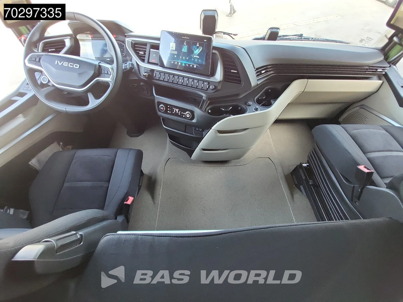 Нови Влекач Iveco S-Way 580 4X2 NEW! Electric Steering Standklima Navi ACC LED Euro 6: снимка 19
