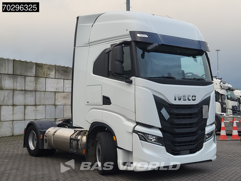 Влекач Iveco S-Way S-Way 4X2 LNG Retarder 2X Tanks: снимка 14 Влекач Iveco S-Way S-Way 4X2 LNG Retarder 2X Tanks: снимка 14