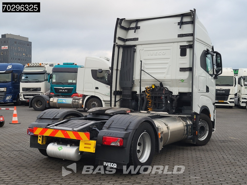Влекач Iveco S-Way S-Way 4X2 LNG Retarder 2X Tanks: снимка 11 Влекач Iveco S-Way S-Way 4X2 LNG Retarder 2X Tanks: снимка 11