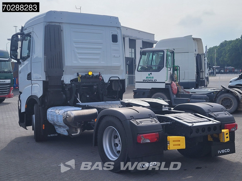 Iveco S-way 500 4X2 NEW! Retarder Navi ACC Euro 6 - Влекач: снимка 2 Iveco S-way 500 4X2 NEW! Retarder Navi ACC Euro 6 - Влекач: снимка 2