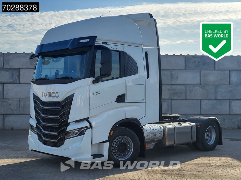 Iveco S-way 580 4X2 NEW! 2x Tanks Navi ACC Standklima - Влекач: снимка 1 Iveco S-way 580 4X2 NEW! 2x Tanks Navi ACC Standklima - Влекач: снимка 1