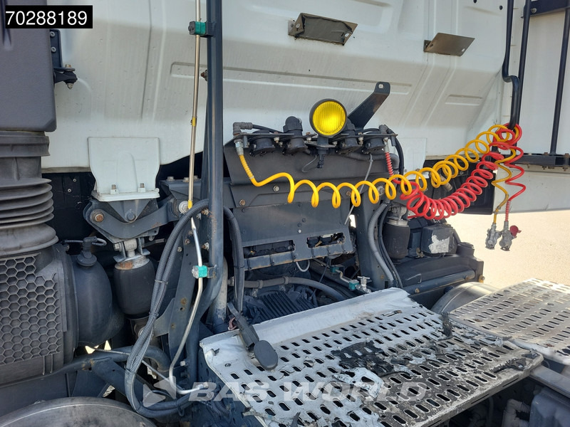 Влекач Iveco Stralis 400 4X2 Retarder 2xTanks LNG ACC Euro 6: снимка 11